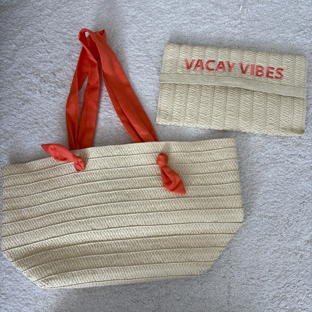 Straw Beach Tote and Clutch Set - New